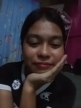 Snapshot of Heavens_night04 chatting on March 1, 12:51 pm Heavens night04 online show from March 1, 12:51 pm