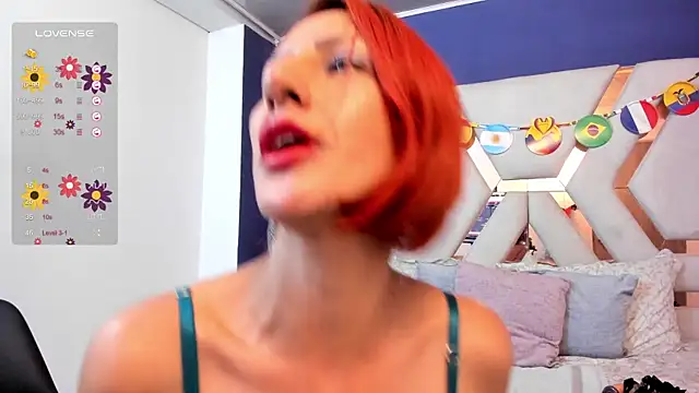 Snapshot of Sara_Evaanns chatting on July 8, 4:22 pm Sara Evaanns online show from July 8, 4:22 pm