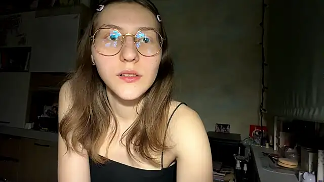 Miaaa Moon online show from March 27, 5:56 pm