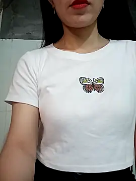 Snapshot of Vyvvyy69 chatting on February 3, 11:21 pm Vyvvyy69 online show from February 3, 11:21 pm