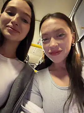 Snapshot of CityLynx chatting on February 7, 3:27 pm CityLynx online show from February 7, 3:27 pm