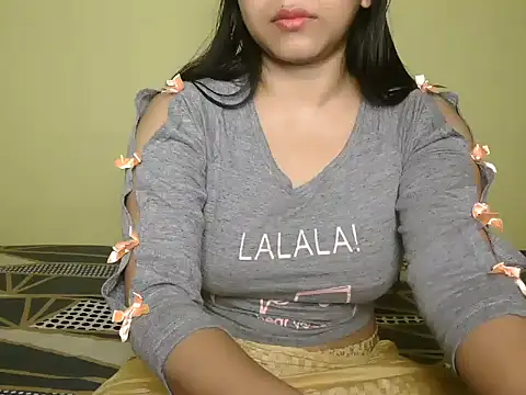 Ishaa 03 online show from February 7, 12:20 pm