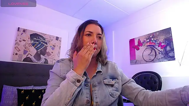 milfsecret69 online show from June 18, 10:52 am