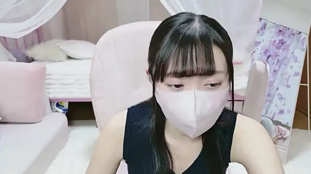 MOE o0 online show from March 13, 9:05 am