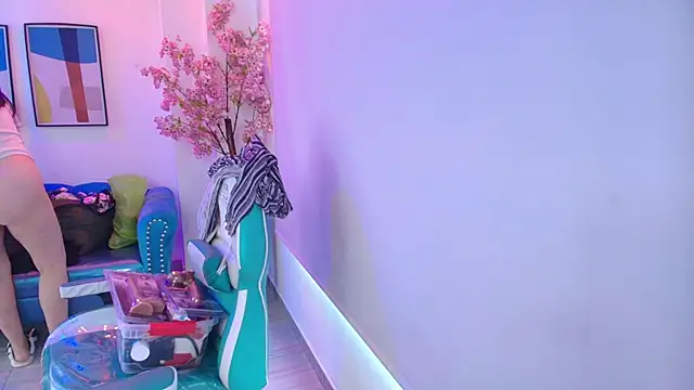 Snapshot of Madame_scarlett chatting on May 11, 11:27 am Madame scarlett online show from May 11, 11:27 am
