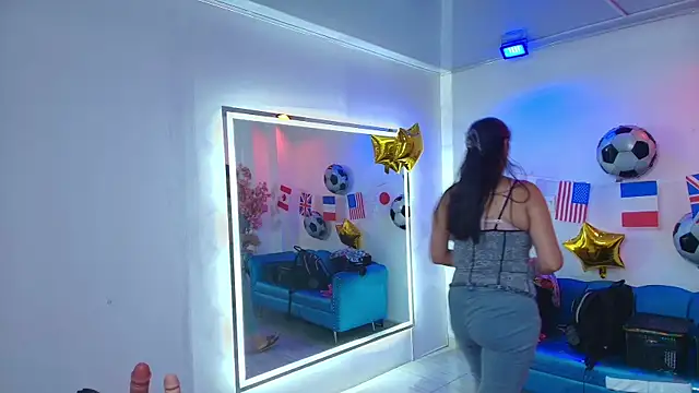 Snapshot of Madame_scarlett chatting on July 9, 11:36 am Madame scarlett online show from July 9, 11:36 am