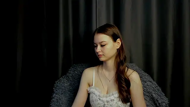 Snapshot of pink_banny chatting on July 9, 3:54 am pink banny online show from July 9, 3:54 am
