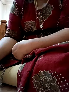 silk rose05 online show from April 4, 8:45 am