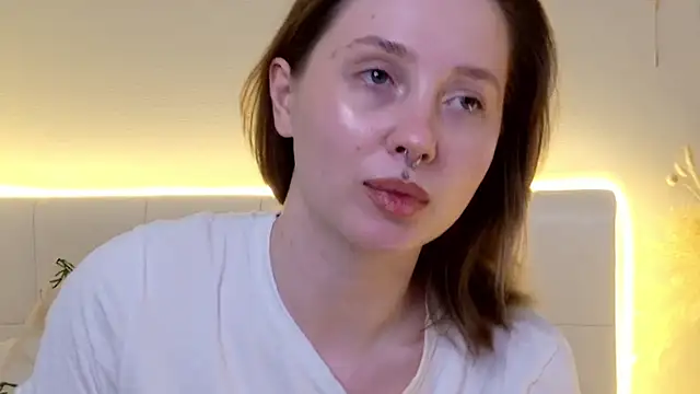 CandiceKingzzz online show from February 22, 3:43 pm