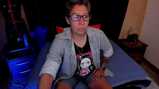 Kali Panther online show from April 6, 7:48 pm