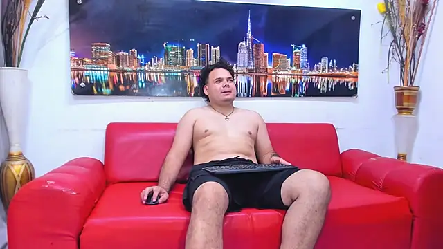 Latin Machine2000 online show from February 25, 3:10 pm