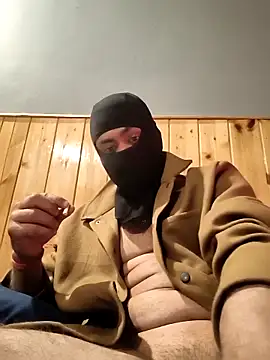 Snapshot of newtube0 chatting on February 7, 6:00 pm newtube0 online show from February 7, 6:00 pm