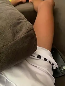 gpauzudo18 online show from February 2, 5:33 pm