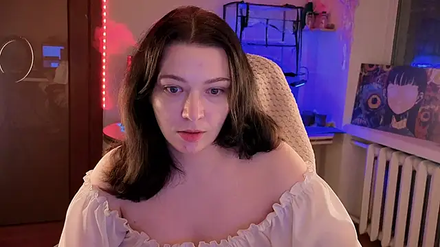 Snapshot of Doll_lira chatting on February 10, 1:10 am Doll lira online show from February 10, 1:10 am