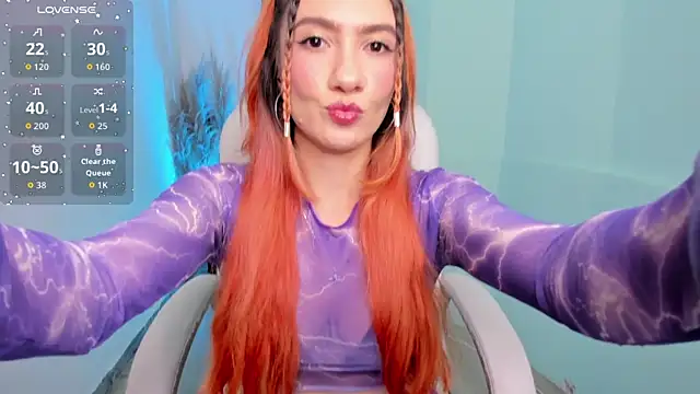 Snapshot of VioletSky1 chatting on February 20, 6:10 am VioletSky1 online show from February 20, 6:10 am