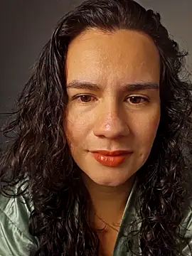  ChloeRed online show from April 1, 2:25 pm