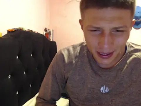 Cronos Hot 8 online show from February 9, 7:45 am