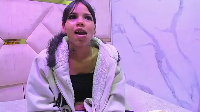 KendallArdent online show from April 7, 2:17 pm