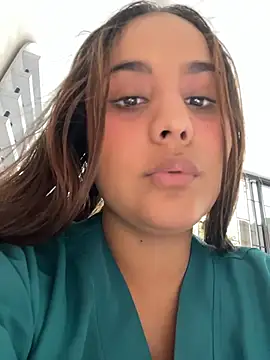 Noa Harper- online show from April 8, 9:48 pm