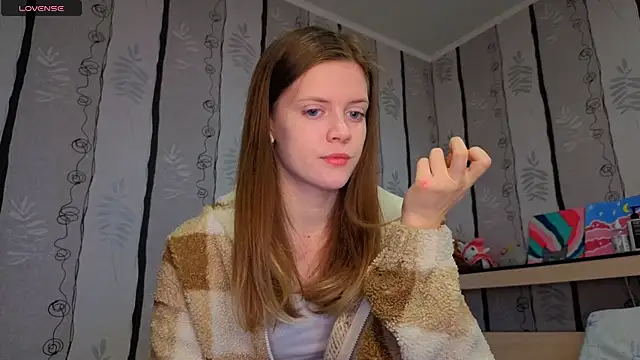 SueFerreyra online show from April 18, 8:07 am