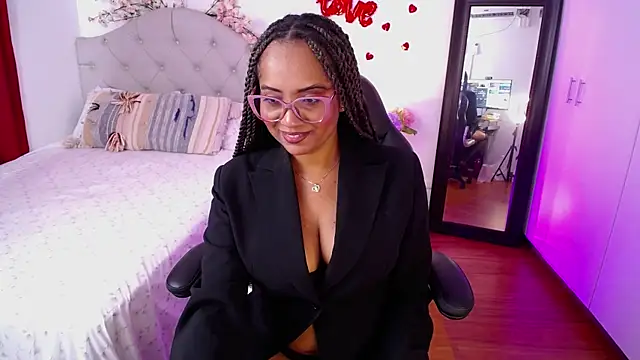 hope11x online show from April 14, 7:31 pm