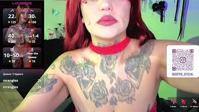 Zoeee 001 online show from March 5, 9:22 pm