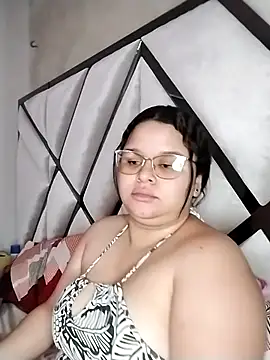 SamanthaStonee online show from July 18, 3:11 am
