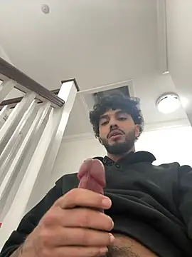 Snapshot of Sloppyking6969 chatting on March 2, 5:19 am Sloppyking6969 online show from March 2, 5:19 am