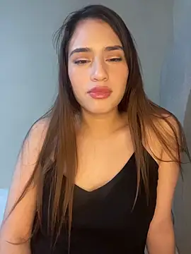 Snapshot of romyamo chatting on February 15, 7:16 am romyamo online show from February 15, 7:16 am