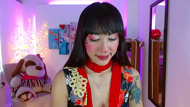 FIORELLA L online show from April 13, 12:10 pm