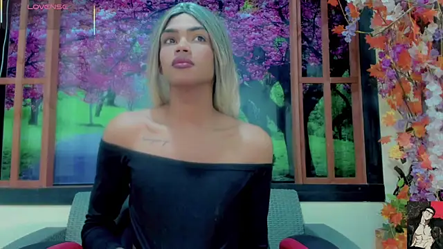 Karol Vanessa   online show from April 6, 11:22 am