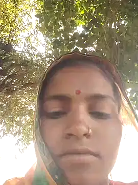 Snapshot of Gungun_thakur chatting on February 5, 5:01 am Gungun thakur online show from February 5, 5:01 am