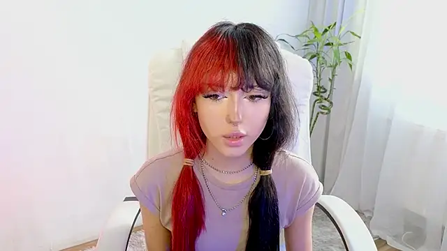 Snapshot of __Amiraa chatting on February 21, 10:27 am Amiraa online show from February 21, 10:27 am