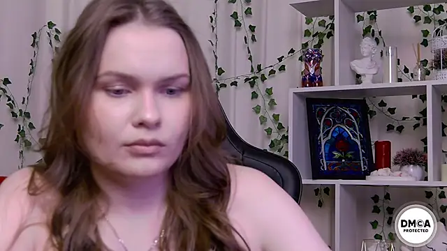 Snapshot of Kate_mermaid chatting on February 12, 1:44 am Kate mermaid online show from February 12, 1:44 am