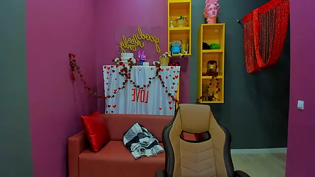 MiraBoom online show from March 1, 9:28 pm