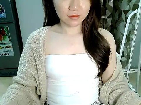 Amy8386 online show from February 9, 4:49 am