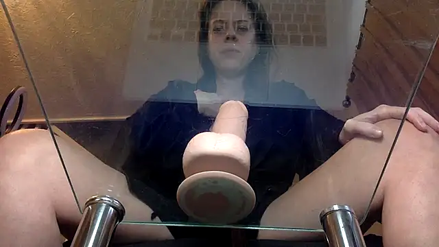 ElizabethArden42- online show from February 13, 8:21 am