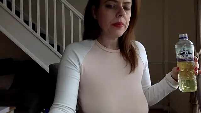 ElizabethArden42- online show from February 26, 2:05 pm