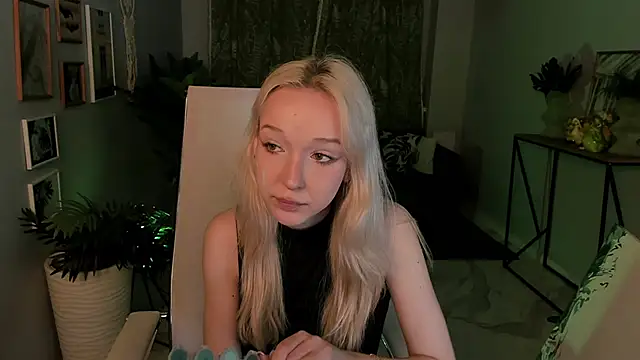 MaoqiBeverly online show from February 16, 5:42 pm