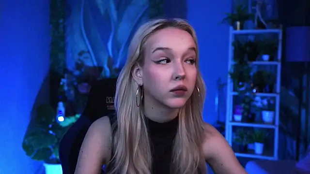 MaoqiBeverly online show from February 23, 5:54 pm