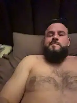 Snapshot of SportsManBi chatting on February 13, 7:54 pm SportsManBi online show from February 13, 7:54 pm