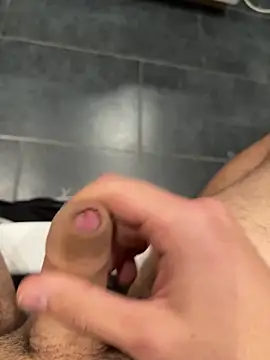 pipo123ita online show from February 13, 7:32 pm