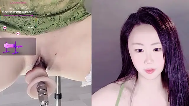 Snapshot of GTnTo_O chatting on February 23, 4:54 am GTnTo O online show from February 23, 4:54 am