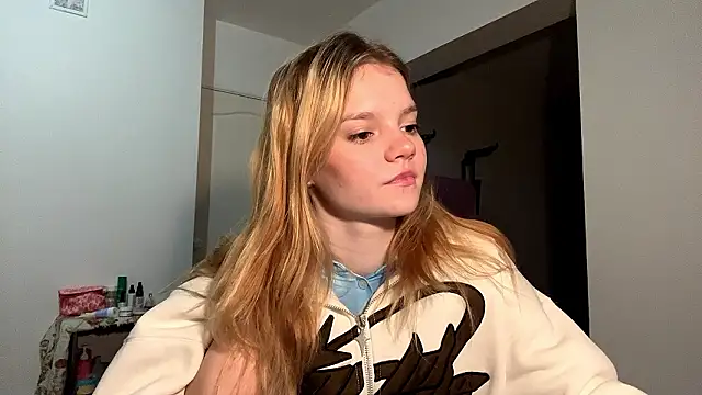 Tiffany Muse online show from March 5, 3:02 am