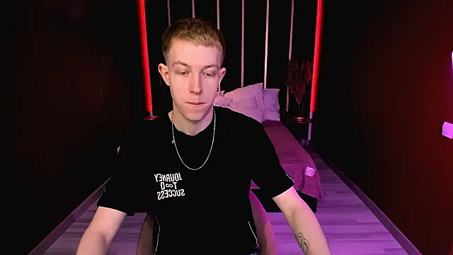 Snapshot of Dylan_Norton chatting on February 27, 10:26 am Dylan Norton online show from February 27, 10:26 am