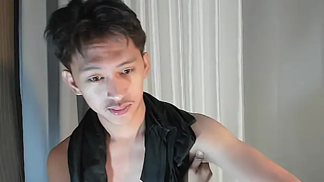  andrie69  online show from May 30, 1:52 pm