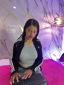 miarouse88 online show from February 16, 11:50 am