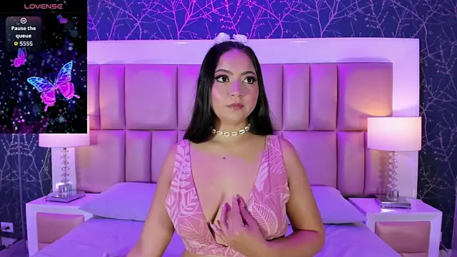 KiaraEverly online show from March 13, 12:23 pm