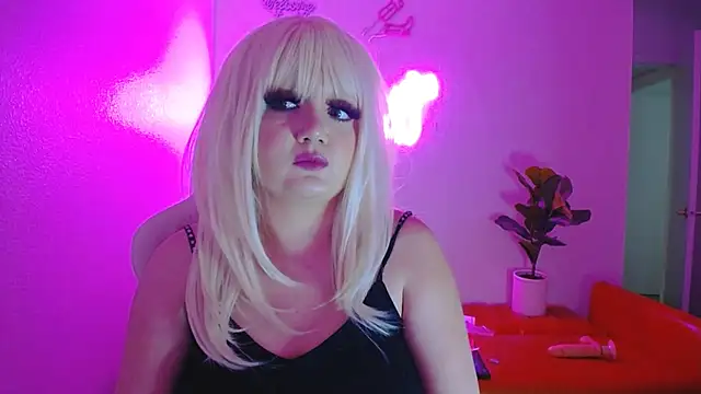 groovynights online show from February 13, 7:45 am