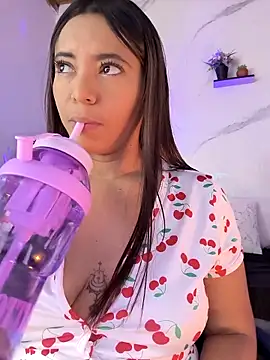 Snapshot of KATA-GAITAN chatting on March 1, 11:23 am KATA-GAITAN online show from March 1, 11:23 am